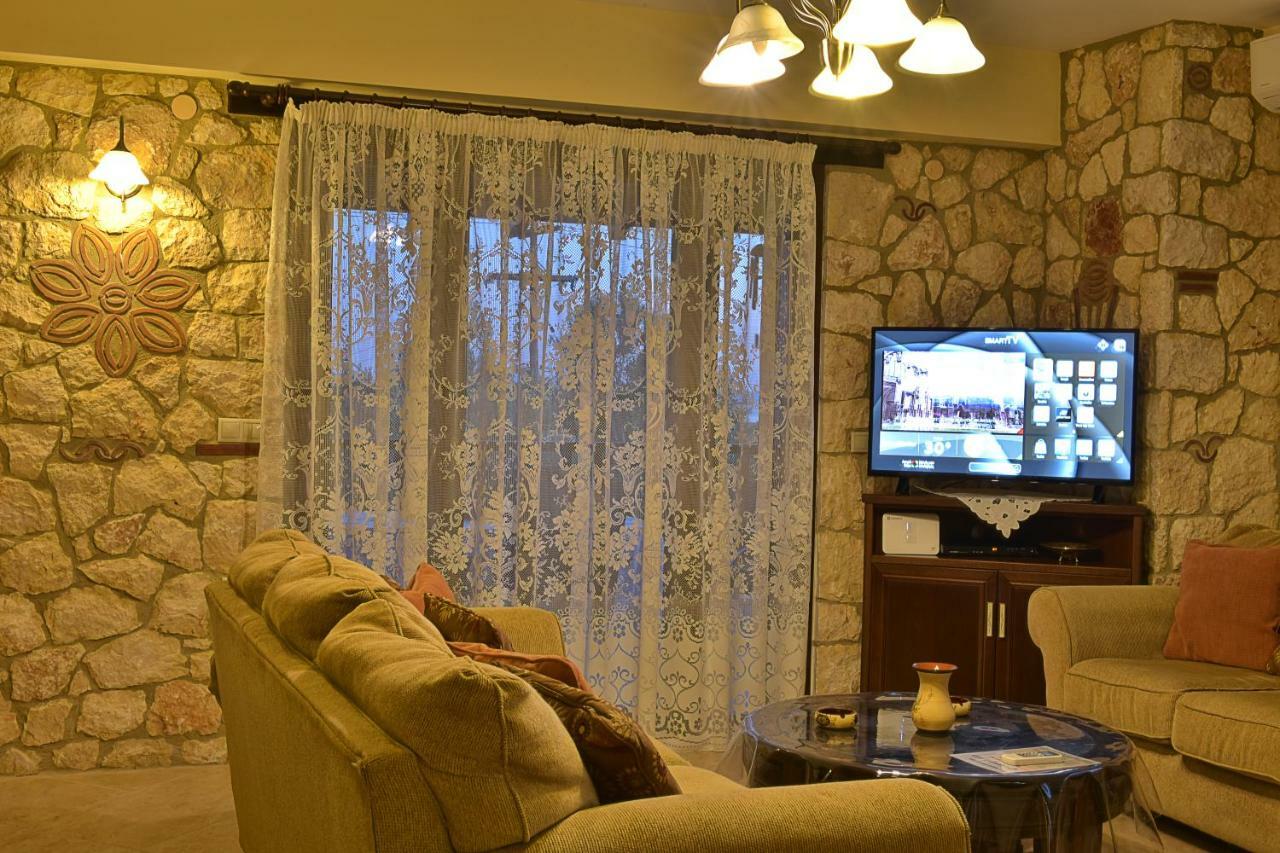 Captain'S Villa Appartments 普萨克迪亚 外观 照片